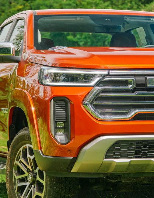 RAM Dakota farol